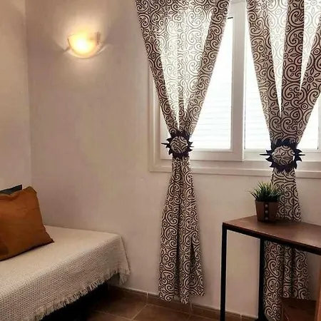 Casa Claudio Ocean View * 科斯塔德安提瓜
